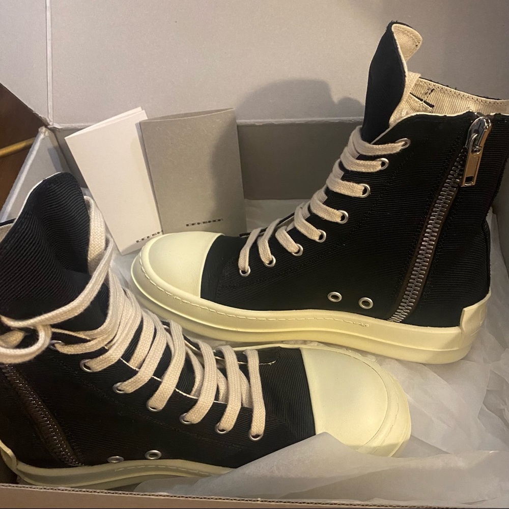 Rick Owens Drkshdw Black Cardboard Lace-Up Sneakers